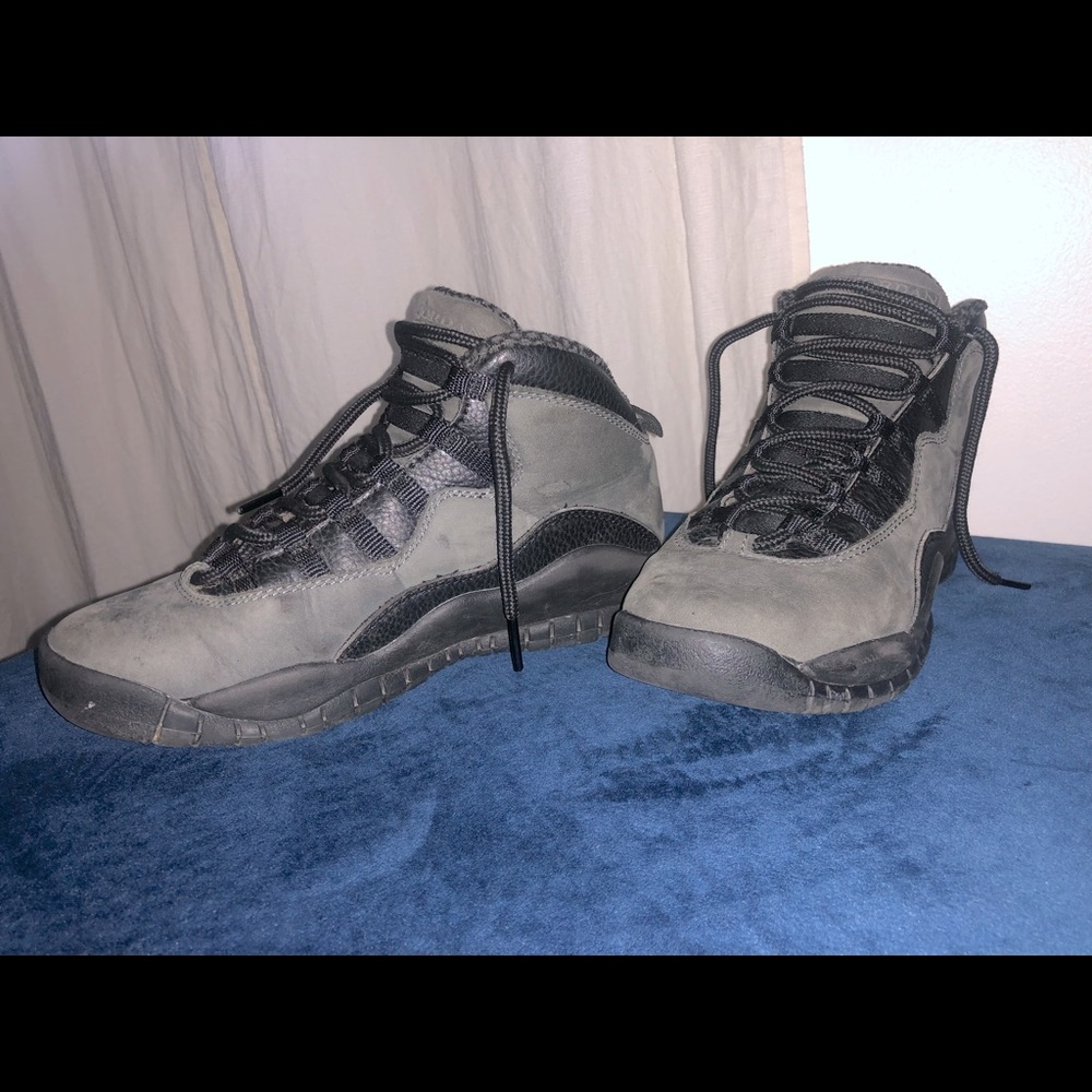 Jordan 10s “shadow”